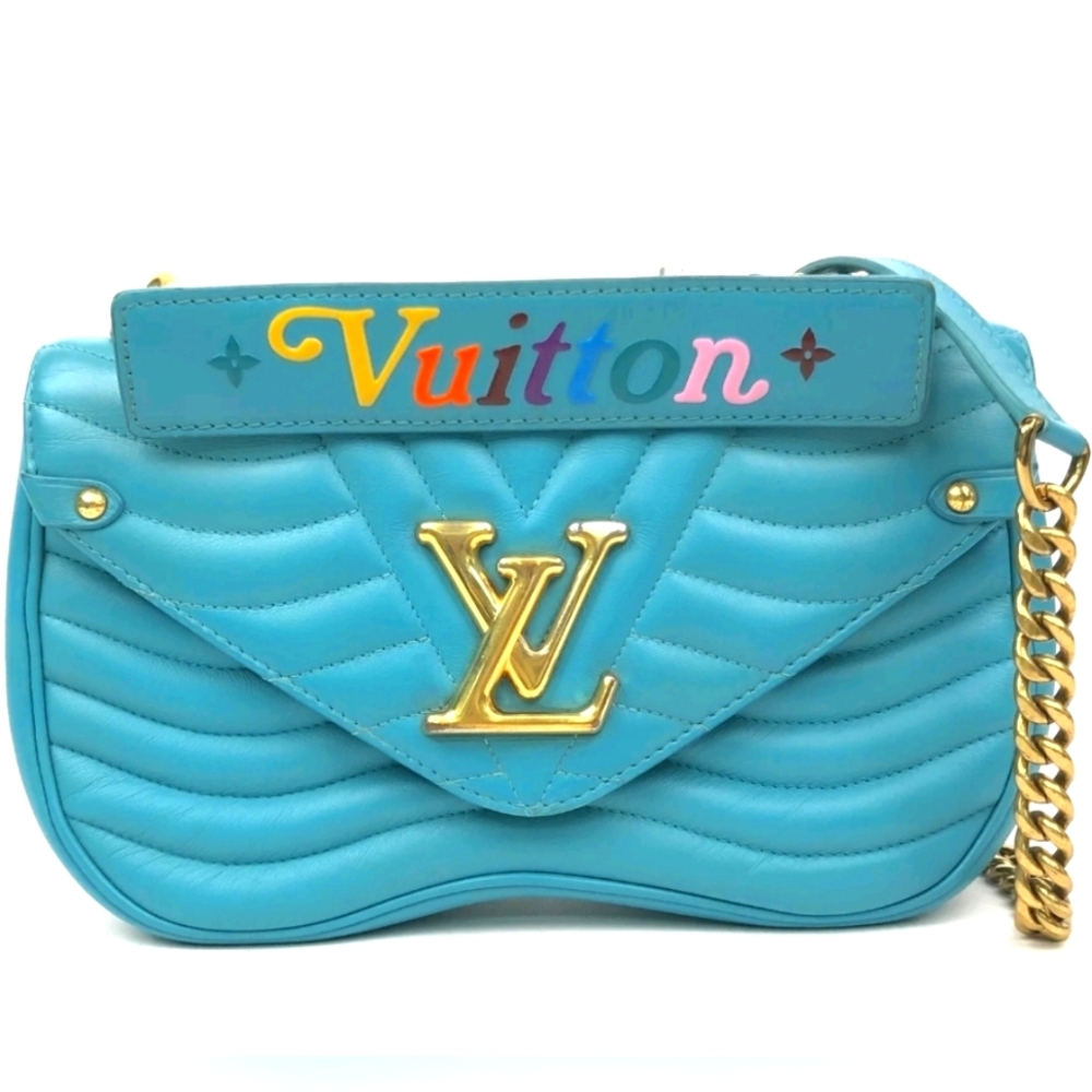 Louis Vuitton Calfskin New Wave Chain Shoulder Bag In Malibu Green